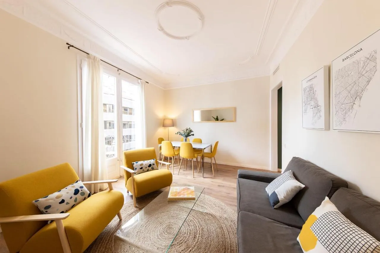 Ola Living Diagonal Apartments برشلونة
