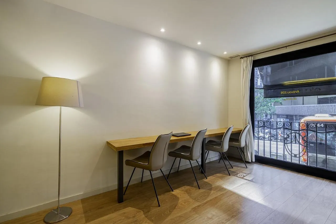 Ola Living Diagonal Apartments برشلونة