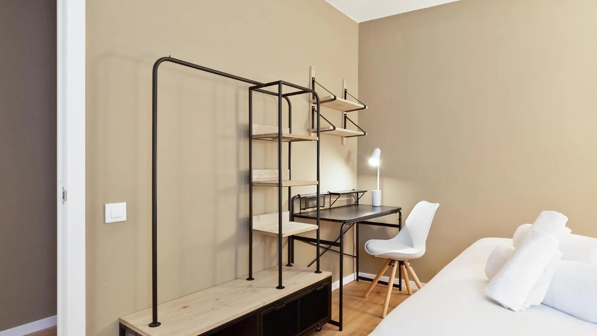 Ola Living Diagonal Apartments برشلونة