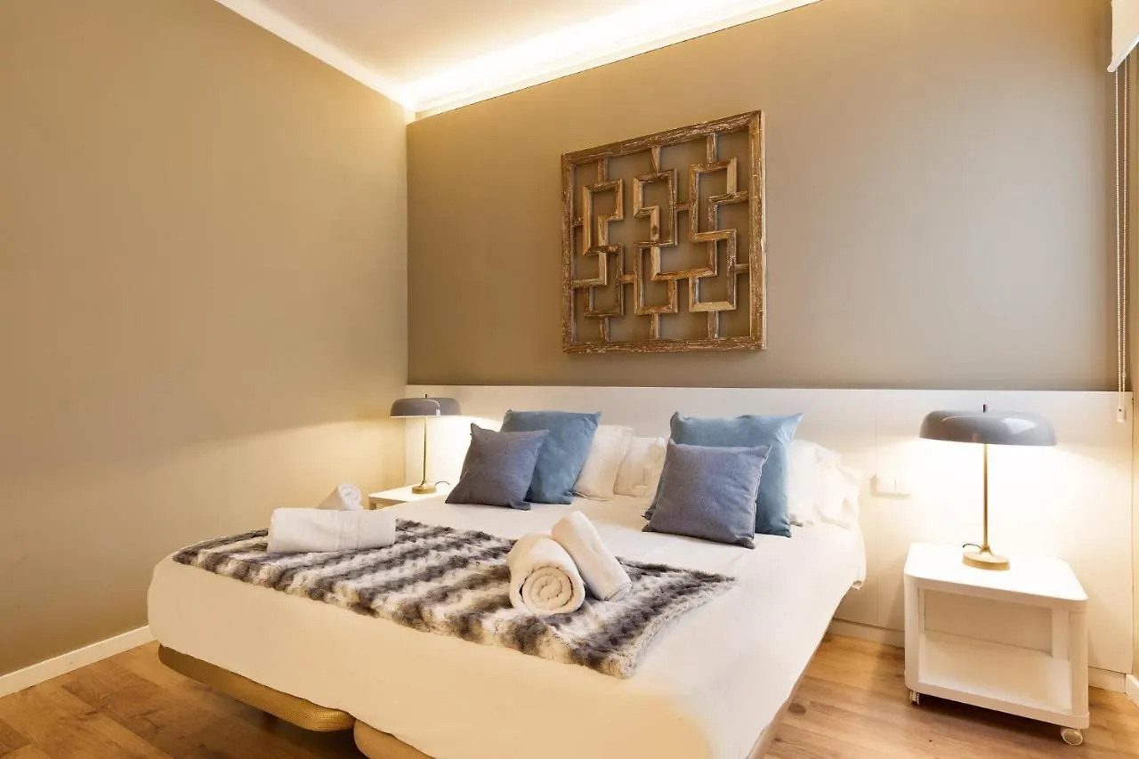 Ola Living Diagonal Apartments برشلونة