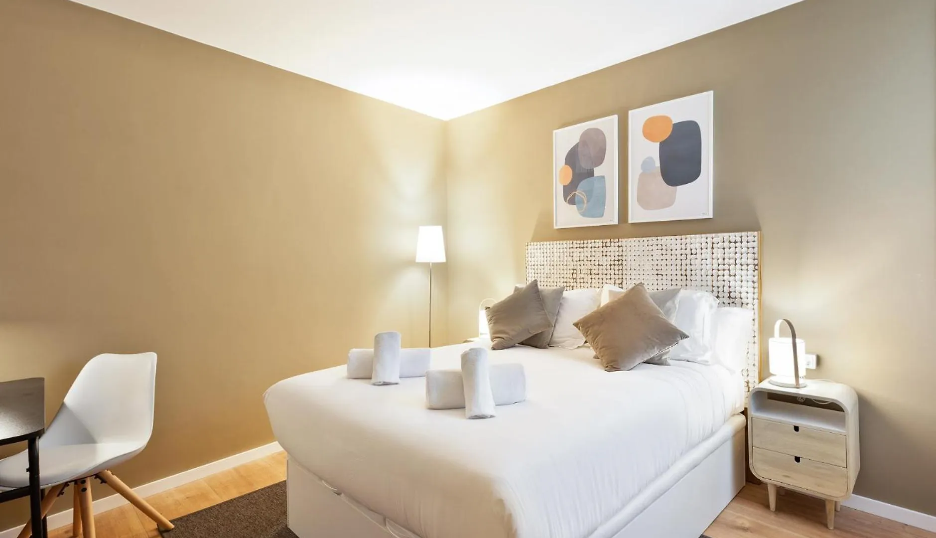 Ola Living Diagonal Apartments برشلونة