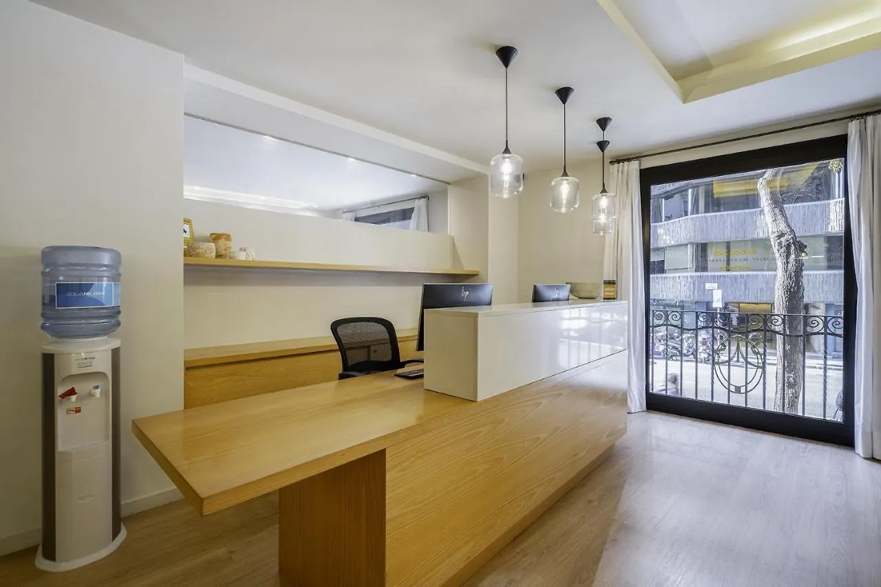 Ola Living Diagonal Apartments Barcelona 0*,  Espanha